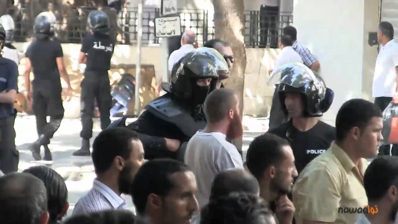 الأجواء في محيط جامع الفتح أثناء كلمة أبي عياض