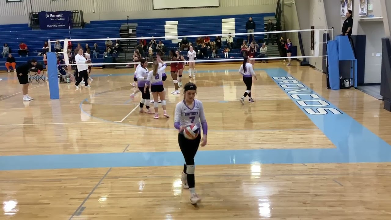 RMR showdown Sunday 15 , end of third set premier VBC 16 red