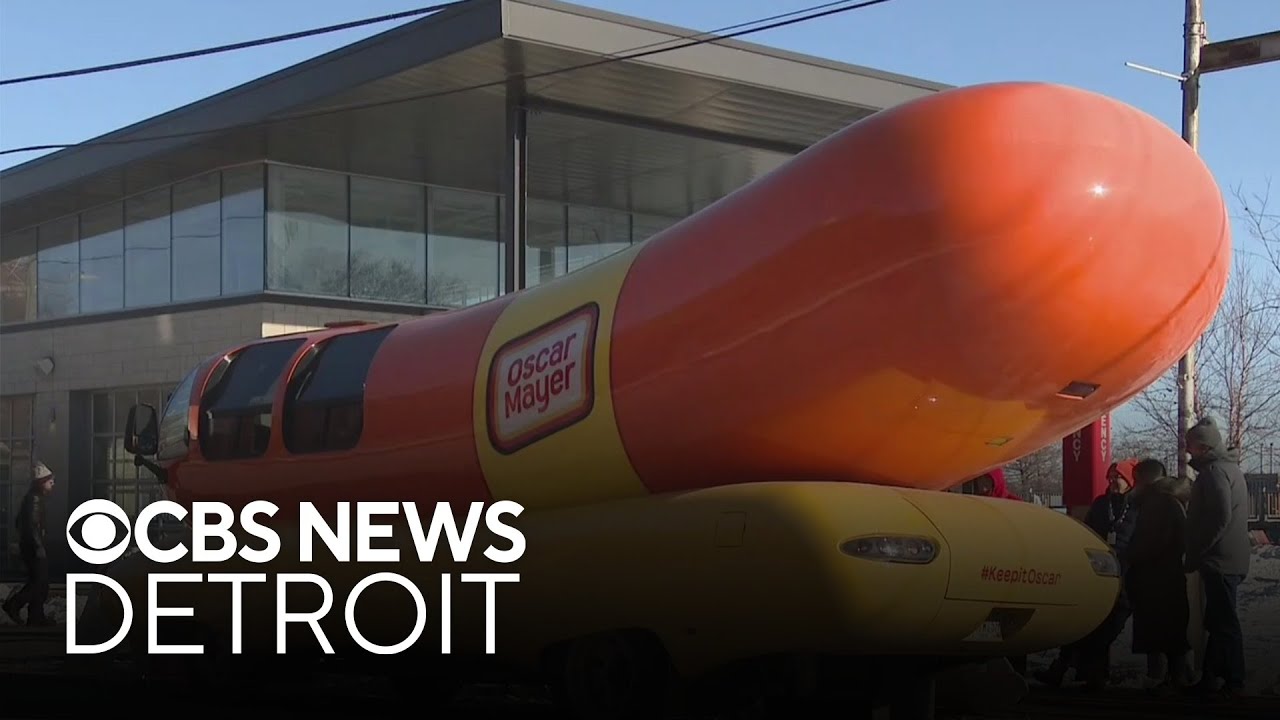 Weinermobile visits Detroit