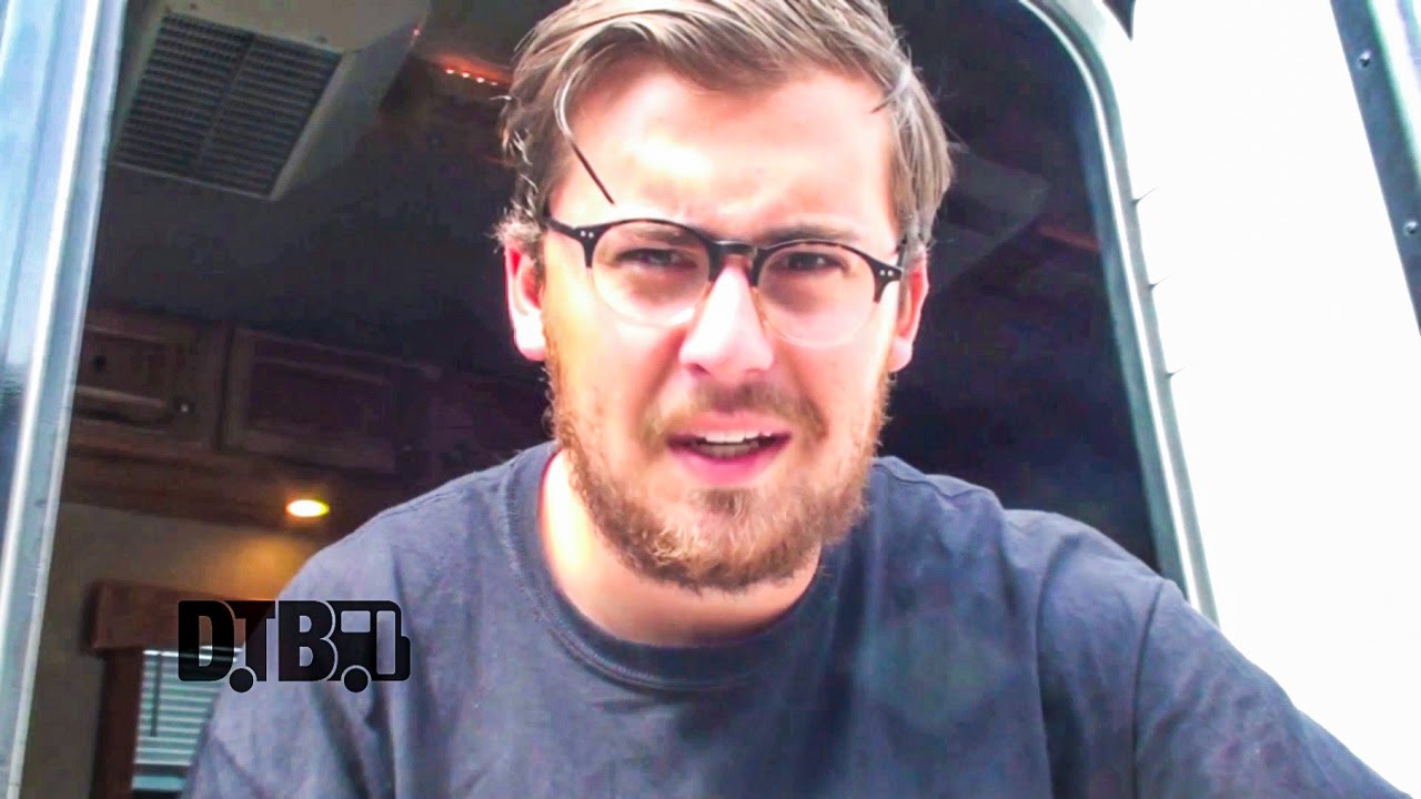 Seaway - BUS INVADERS Ep. 872 [Warped Edition 2015]
