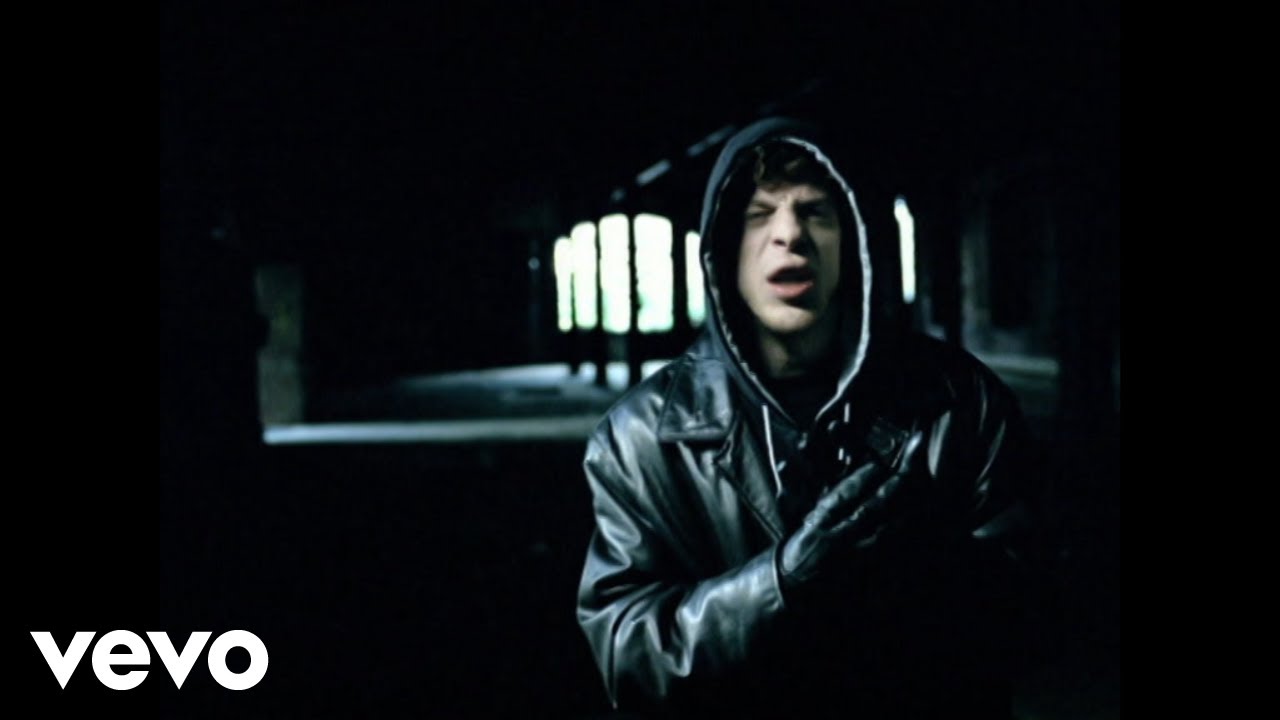 Ferris MC - Spieglein, Spieglein (Official Video) (VOD)