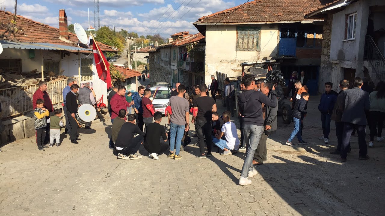 MUSTAFA AYDIN’IN DÜĞÜNÜ GELİN DOLAŞTIRMA MERASİMİ... 1 BÖLÜM