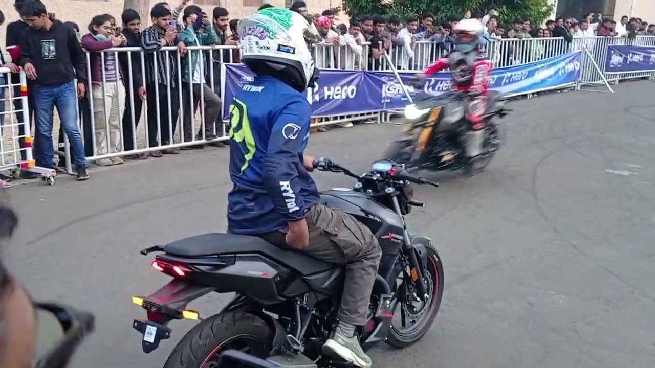 Hero Bike Stunt at IIT KHARAGPUR Fest. \\ IIT KHARAGPUR \\ Bike Stunt Show
