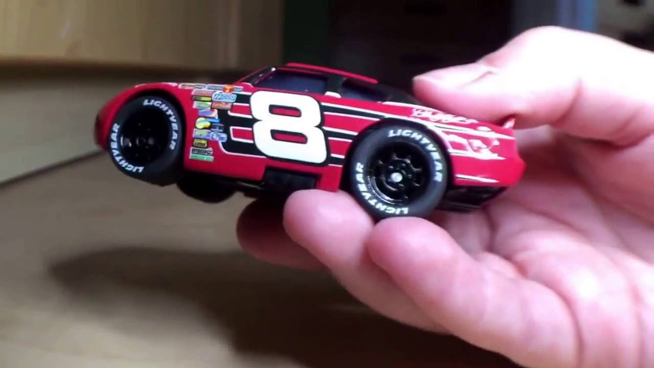 Disney Pixar Cars Dale Earnhardt Jr