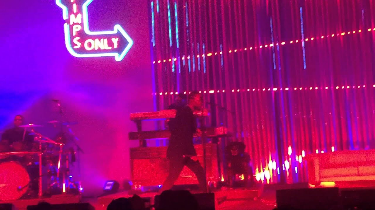 Kendrick Lamar - I (Live at Kunta's Groove Sessions) 11/11/15