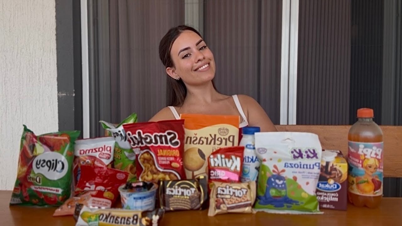 AUSTRALIAN Tries CROATIAN Snacks