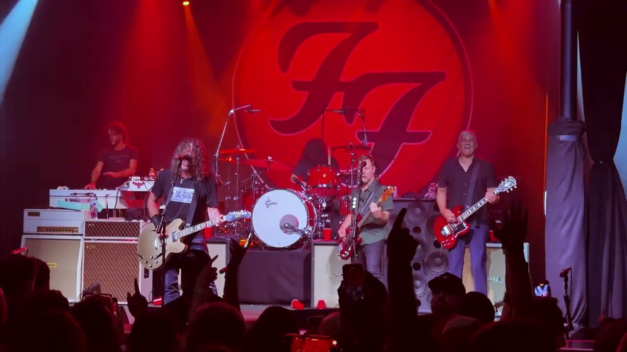 Foo Fighters at The Observatory - Monkey Wrench (drum solo)