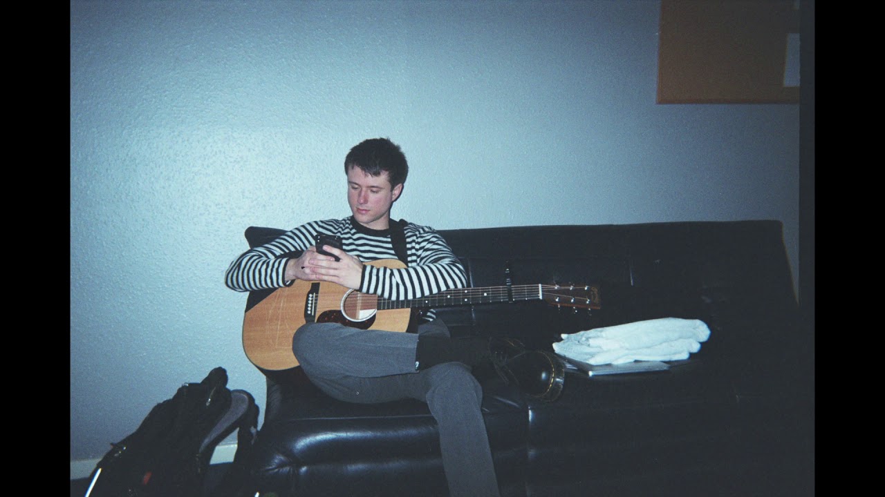 Alec Benjamin - Water Fountain (Acoustic Version)