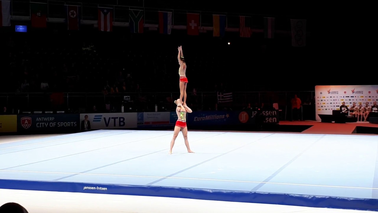 Dynamic Routine Acro, Fleur Coolen and Teagon Garland, 2018 WAGC Belgium