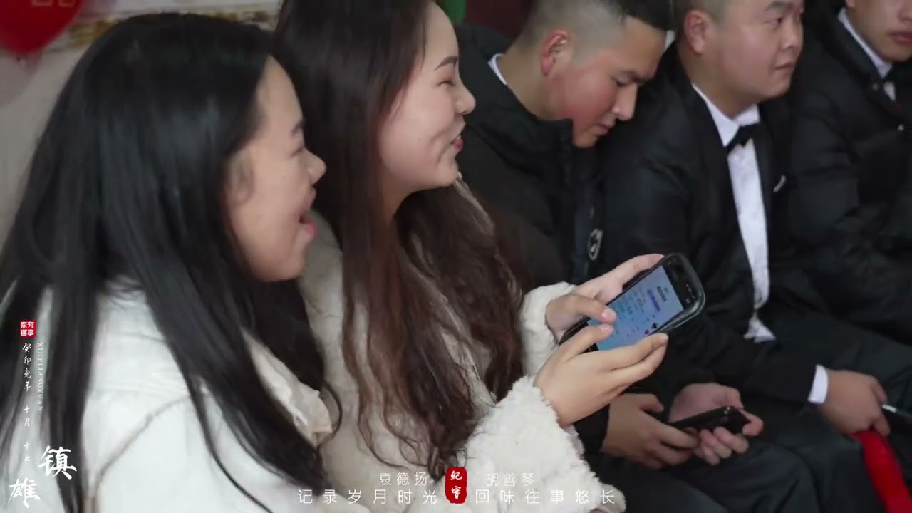 来自镇雄雾都芒部的婚礼！两家直线距离5公里，两人第一次在机场 见面新郎就彻底的喜欢上了新娘，从此你中有我我中有你走进了婚姻的殿堂！#婚礼纪 #航拍婚礼 #婚礼纪实跟拍 #农村结婚习俗 #镇雄婚礼跟拍