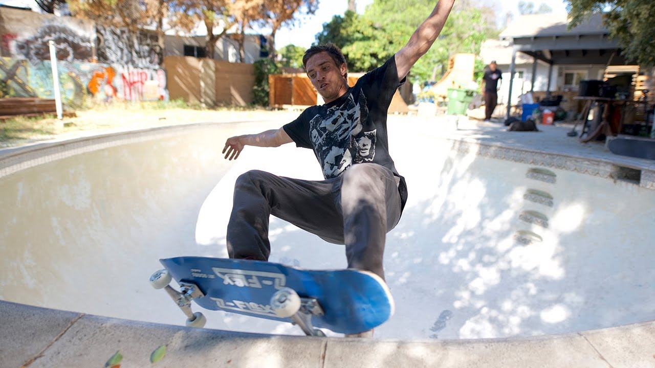 Z-Flex – The Pool Search (Jay Adams Model)