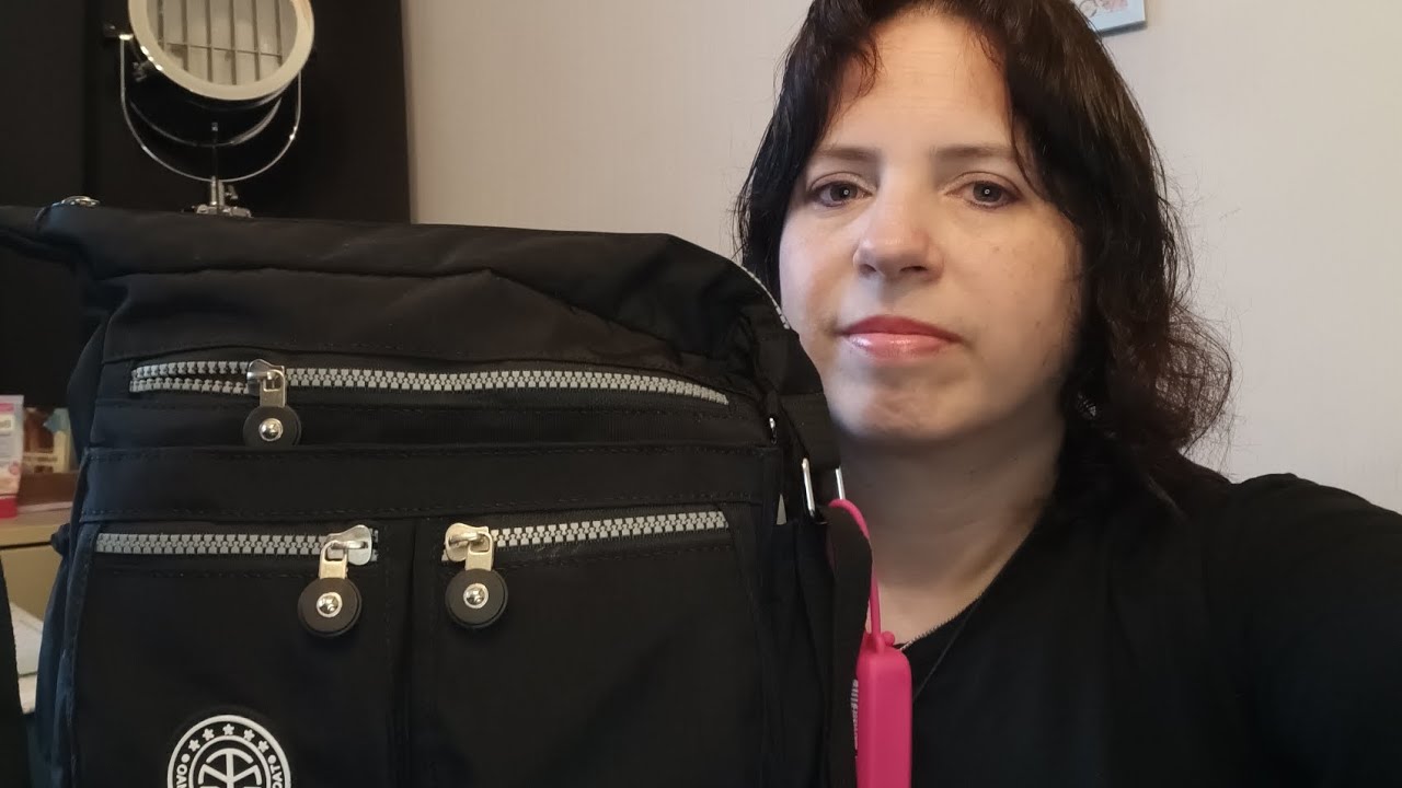 What's in my bag / Was ist in meiner Tasche