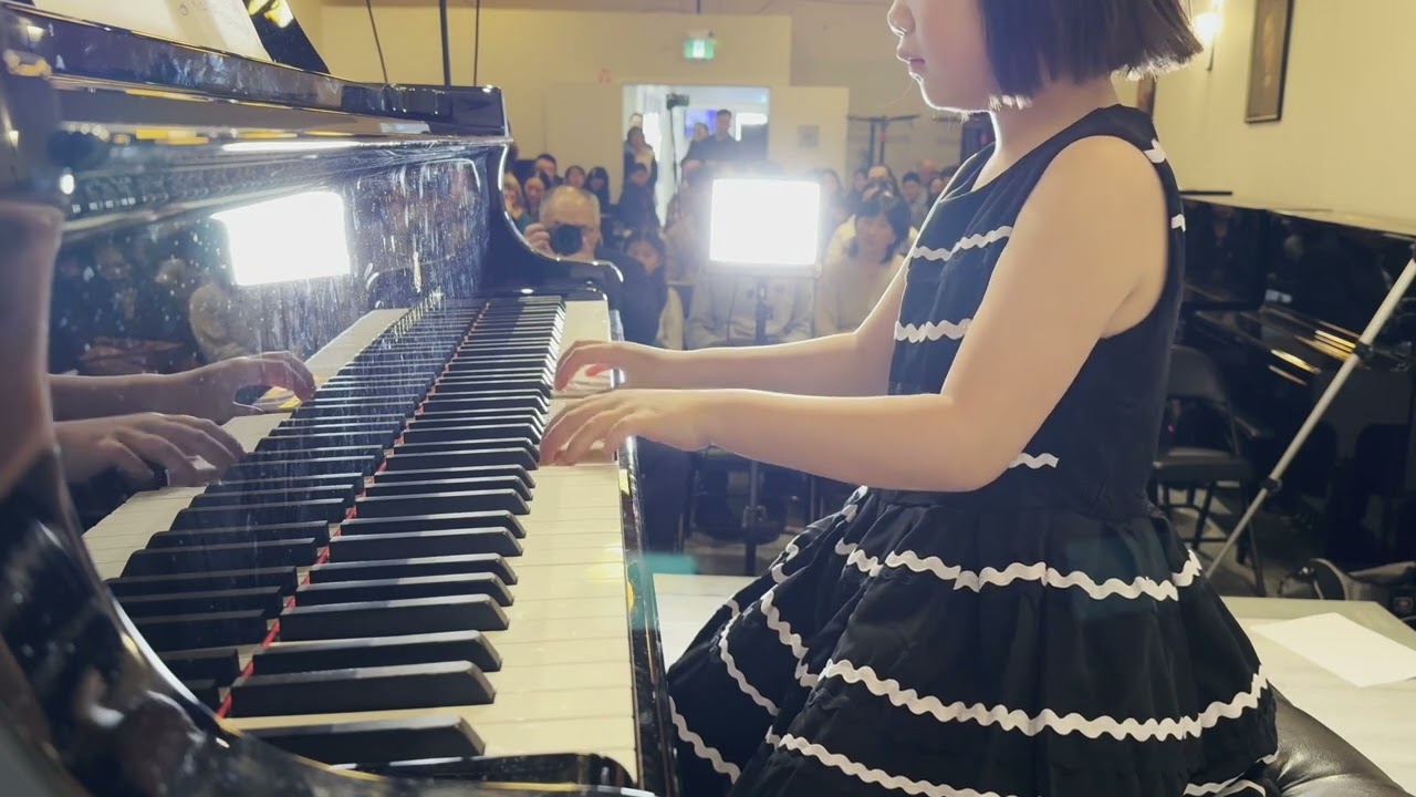 A Simple Stroll (Performed by Chloe Pan) - Level 1