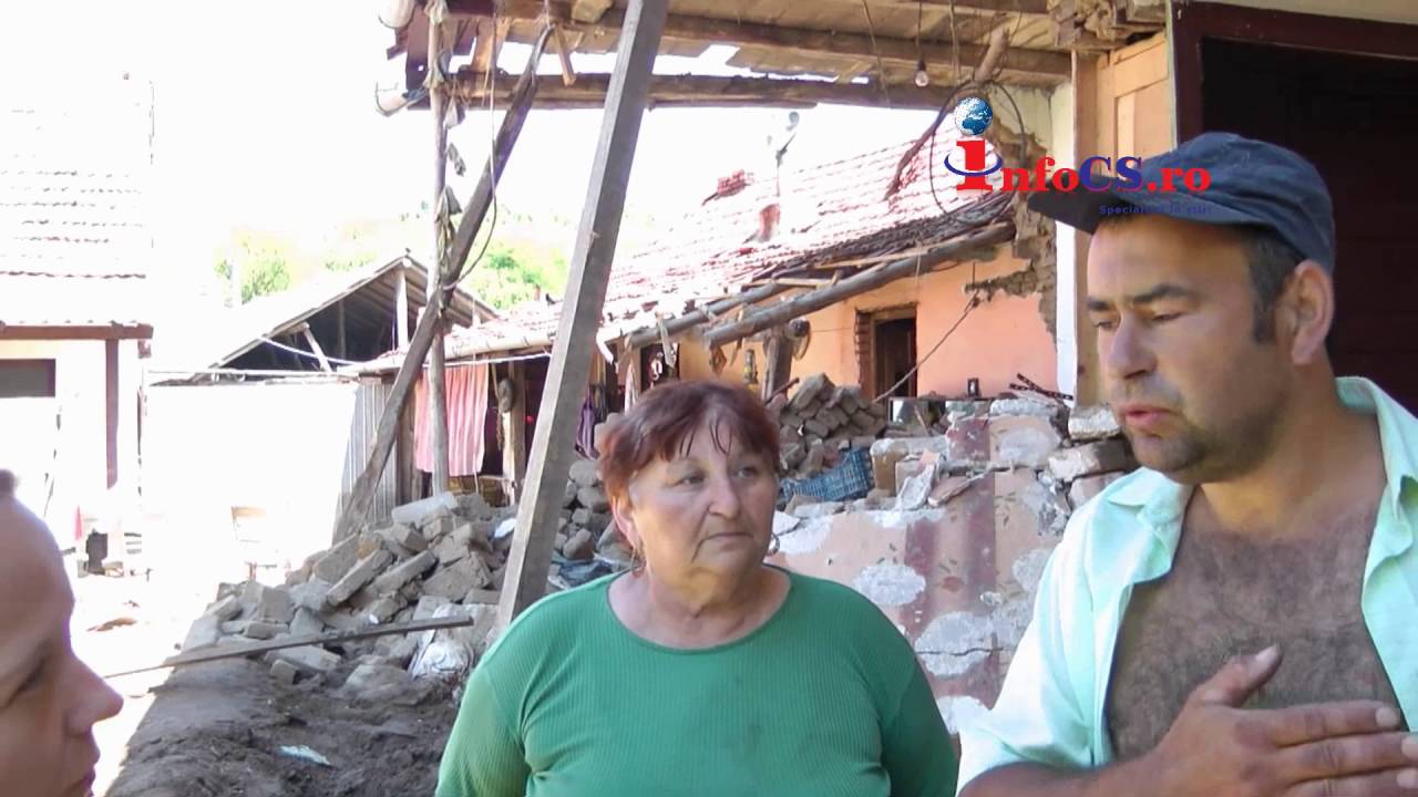 Inundatii la Remetea Poganis din cauza digului