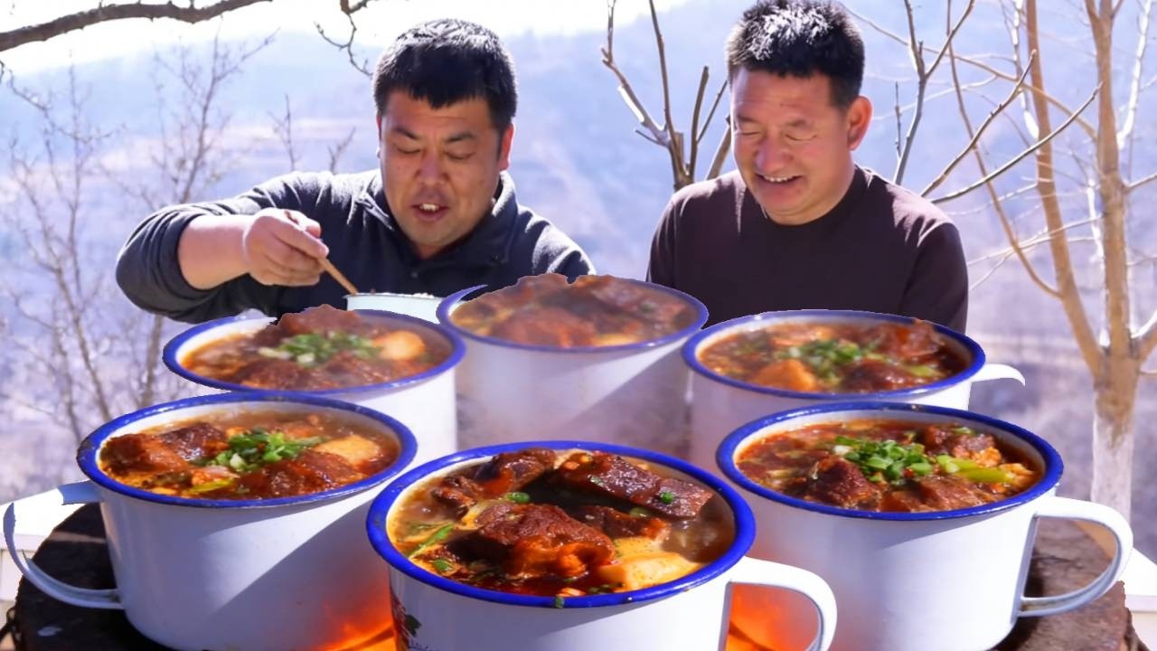 过年吃腻大鱼大肉？一碗茶缸红烧牛肉面，清爽解腻，太爽了！ #红烧牛肉面 #我的乡村生活 #乡村美食