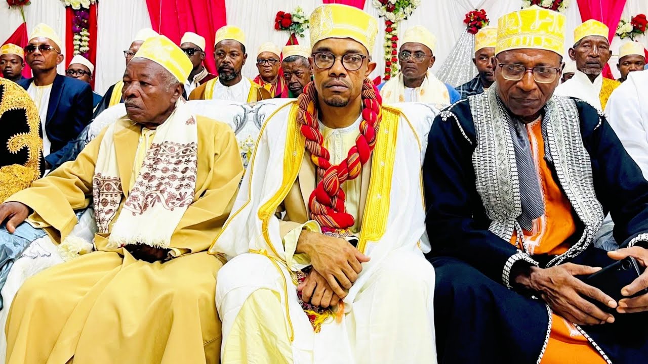 Mdhoihiricho wa Mohamed El-Amane Achraf et Soirda Daoud Moussa 