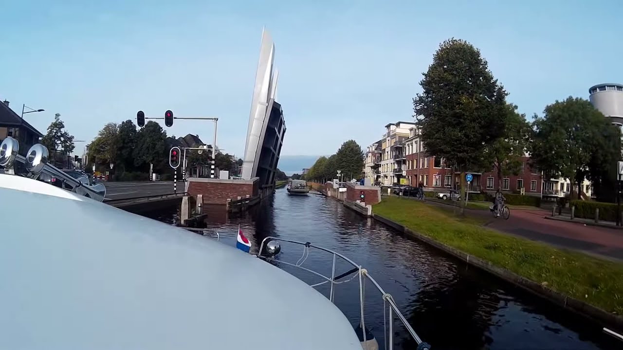 Mit dem Boot von Assen nach Dieverbrug