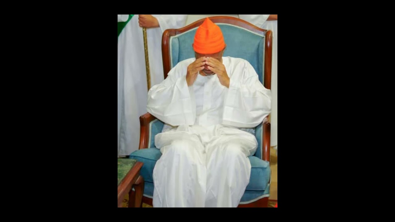 يَسِيْرُ بكَ المُهمينُ سَيْرَ سِرٍّ .   ميرغني ابراهيم . الحضرة