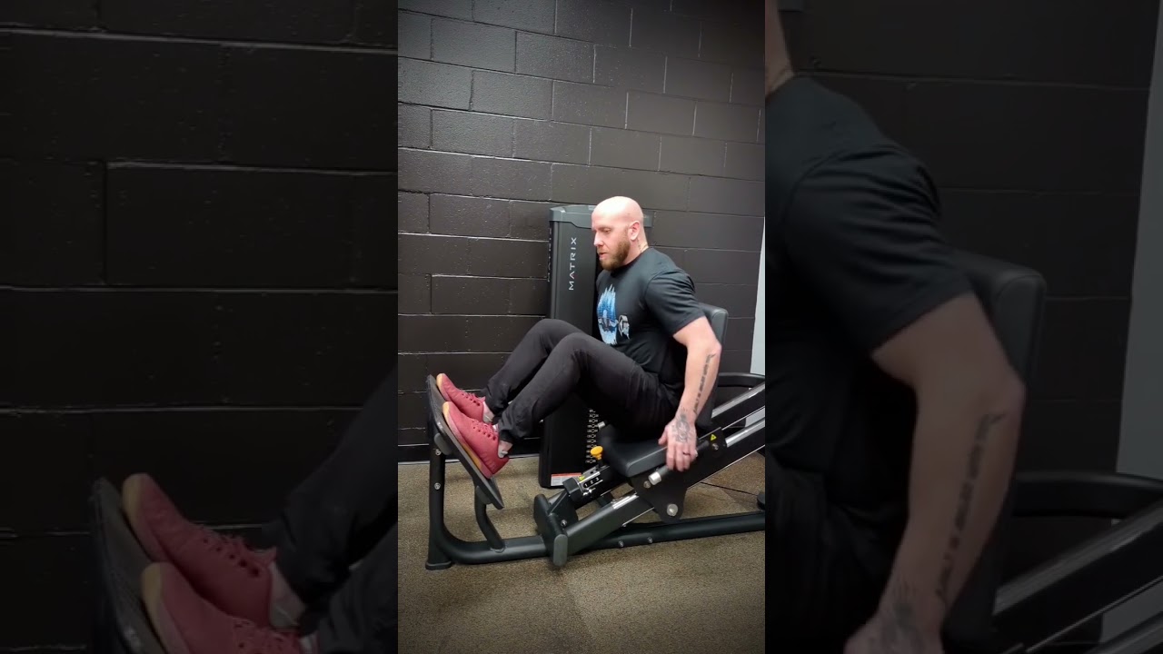 Matrix Go Series Leg Press Machine