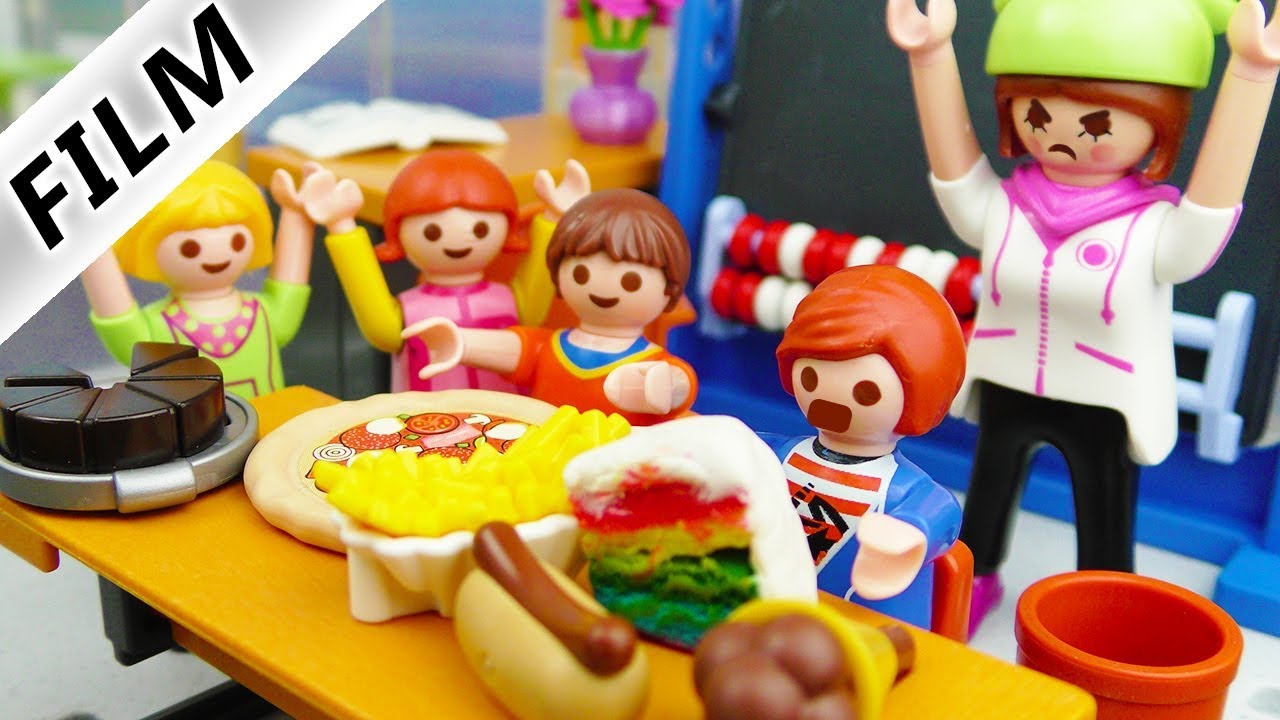 Playmobil Film deutsch WETTESSEN IN SCHULE - Ernährungsberaterin flippt aus Kinderfilm Familie Vogel