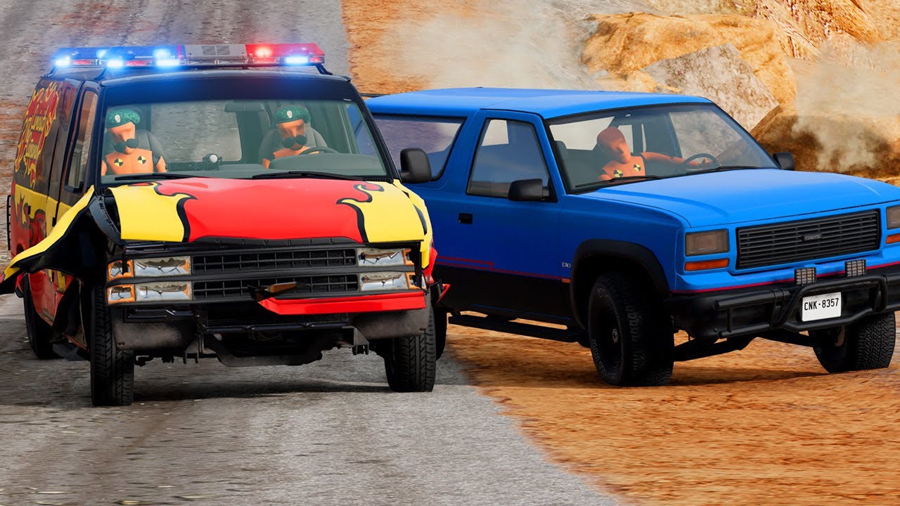 CARS vs. PSYCHO DRIVERS: Long Desert Road SMASH! (BeamNG)
