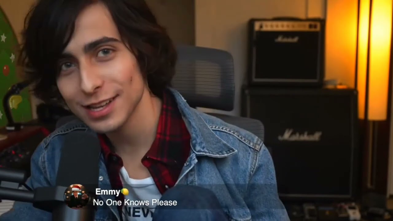 Aidan Gallagher || Scene Pack livestream 143 Baddas and soft || give me credits please