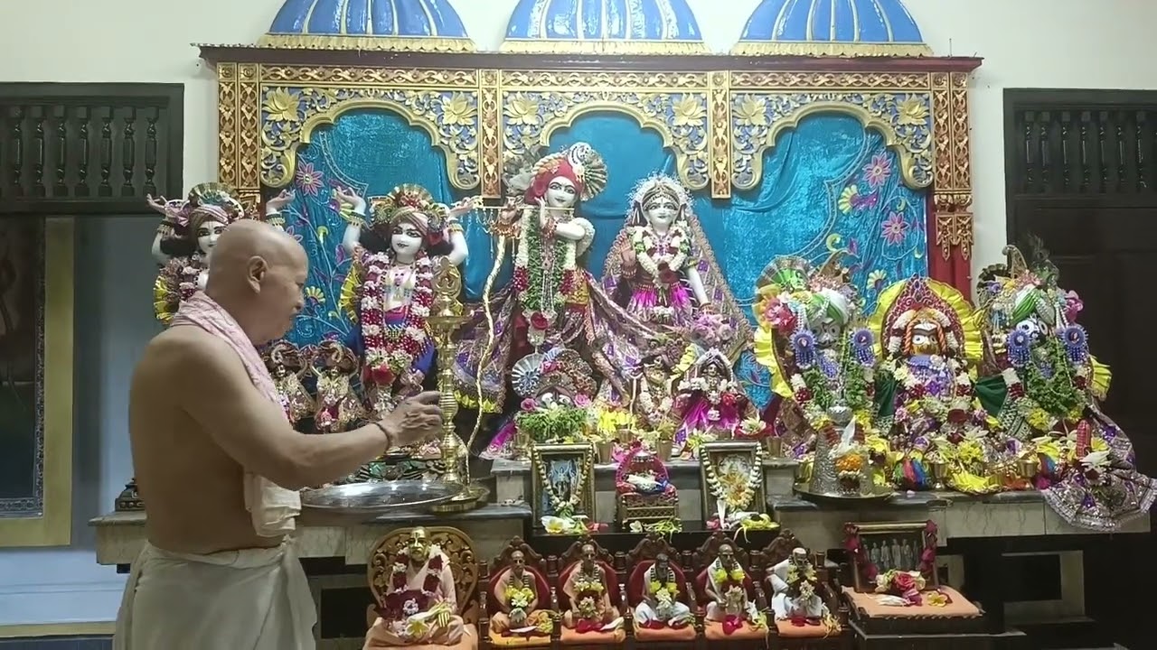 Presentation of the temple of Radha Rasesvara in Bali by Devarshi dasa 