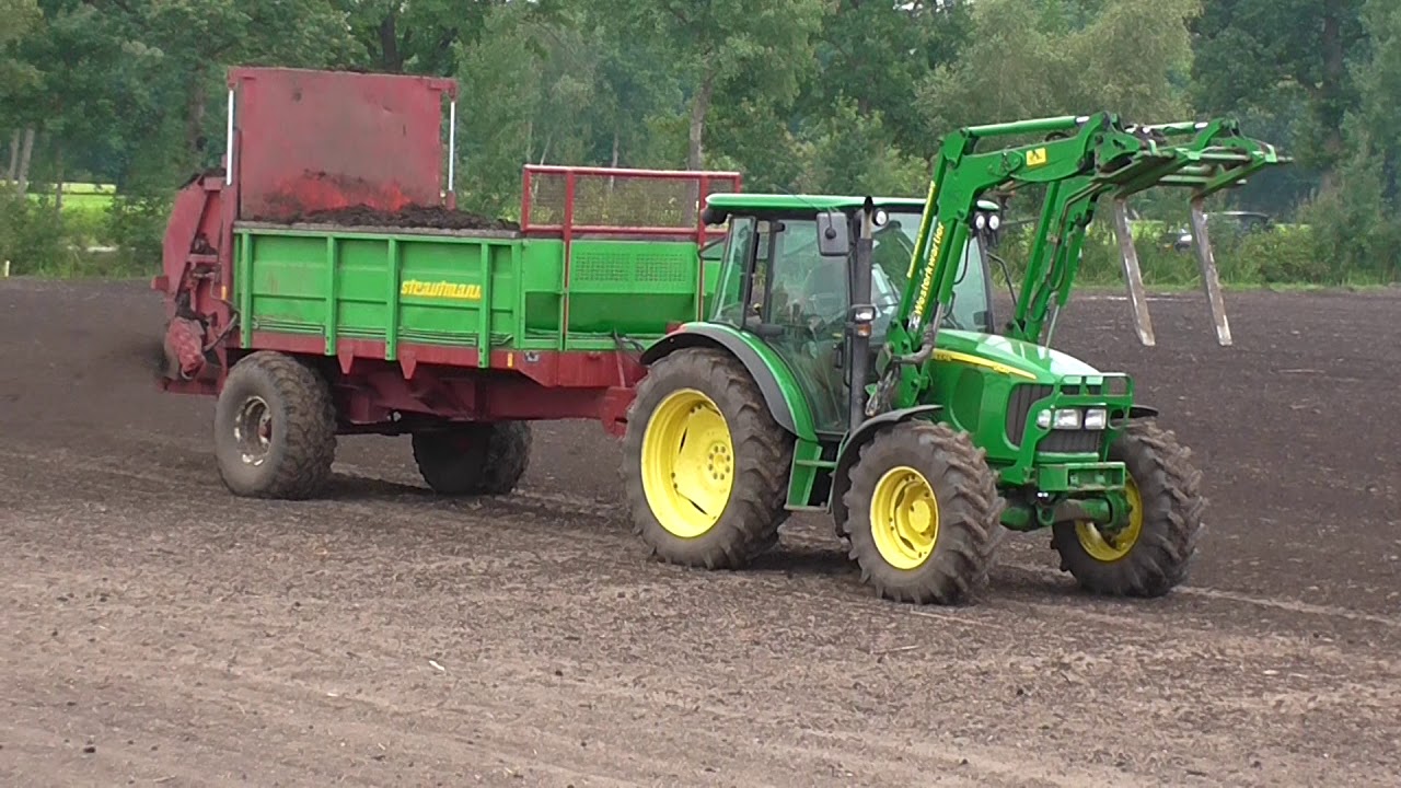 Compost strooien Boomkwekerij Westerkwartier Groningen