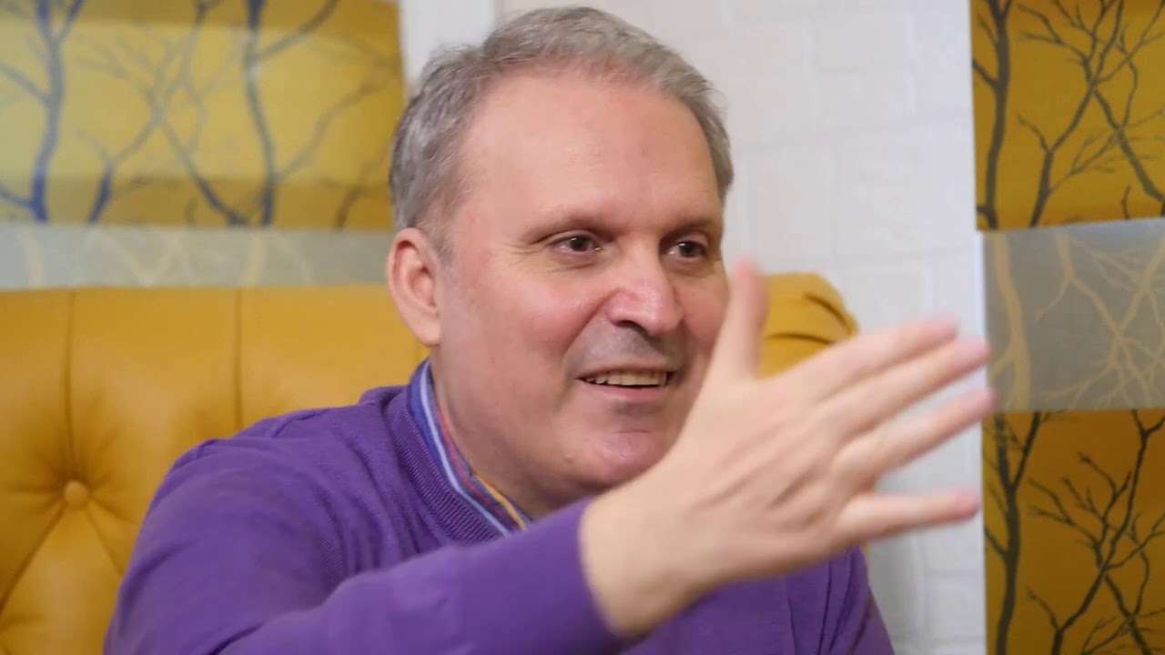 VO CENTAR: Koj e oligarhot  koj im platil 14 milioni evra na Bugarite za kriza vo Makedonija!?