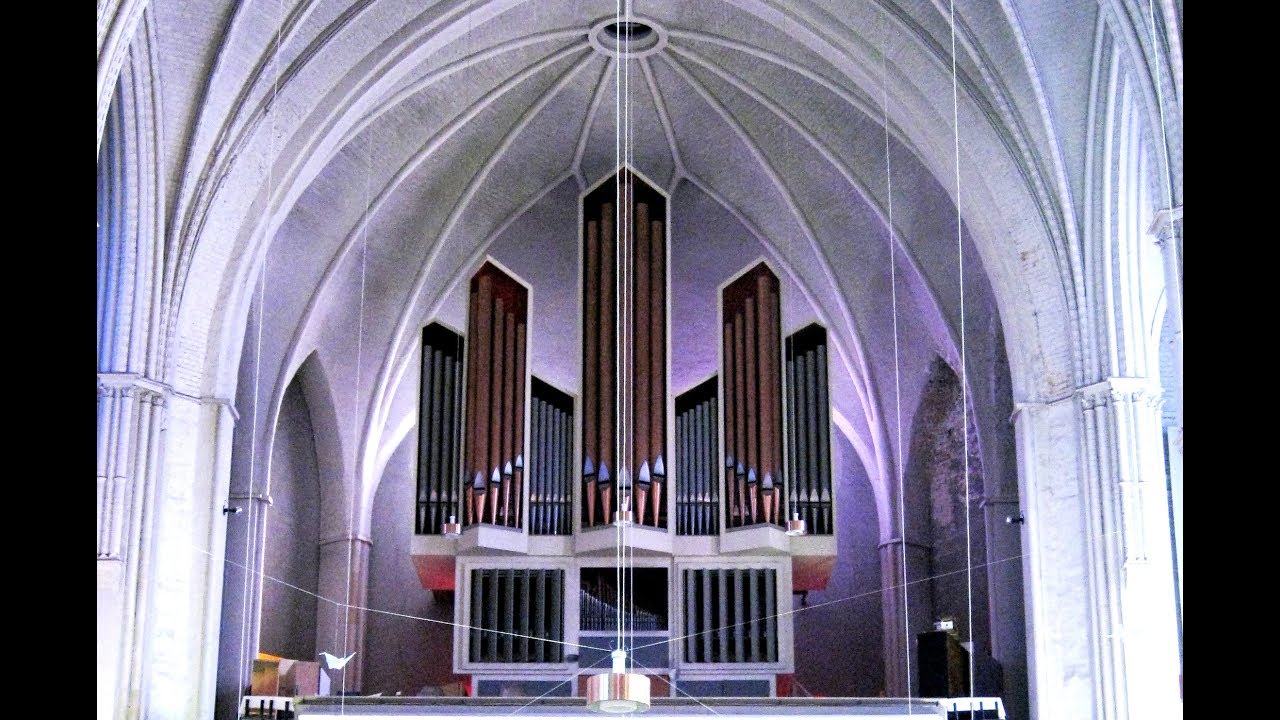 Bach Ricercare à 6. Jean Guillou à Berlin