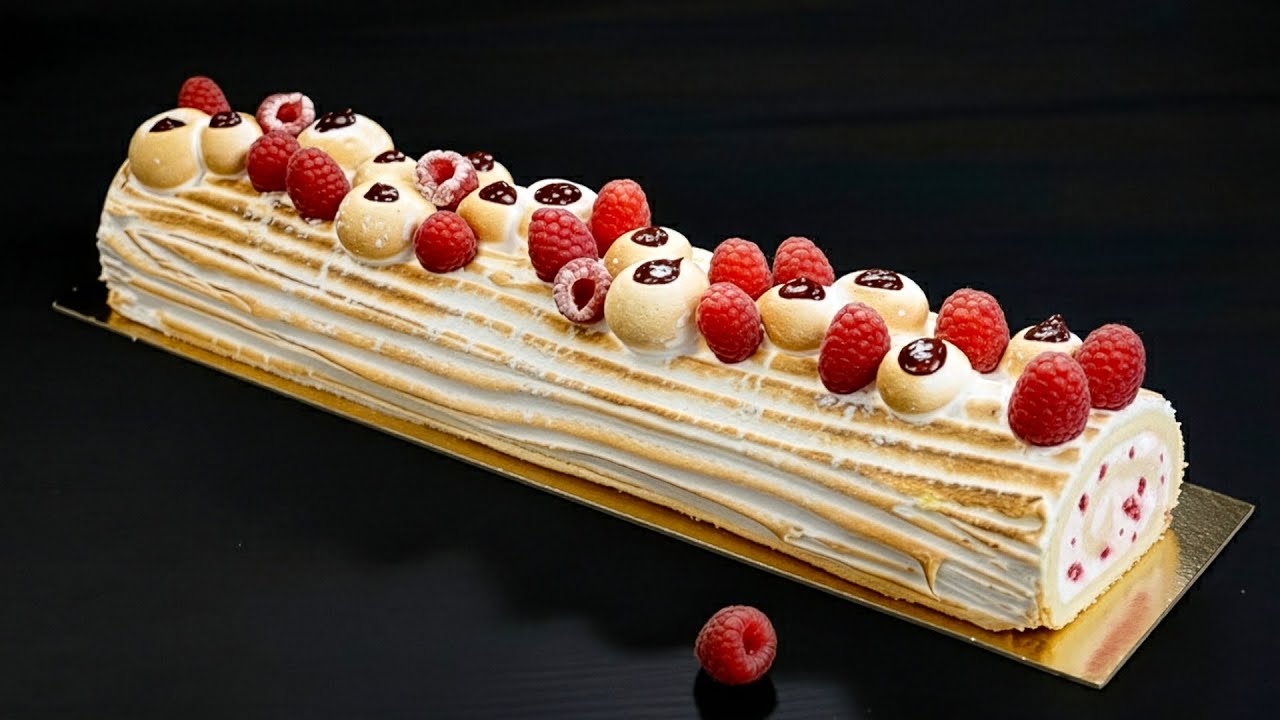 Bûche de Noël roulée aux framboises