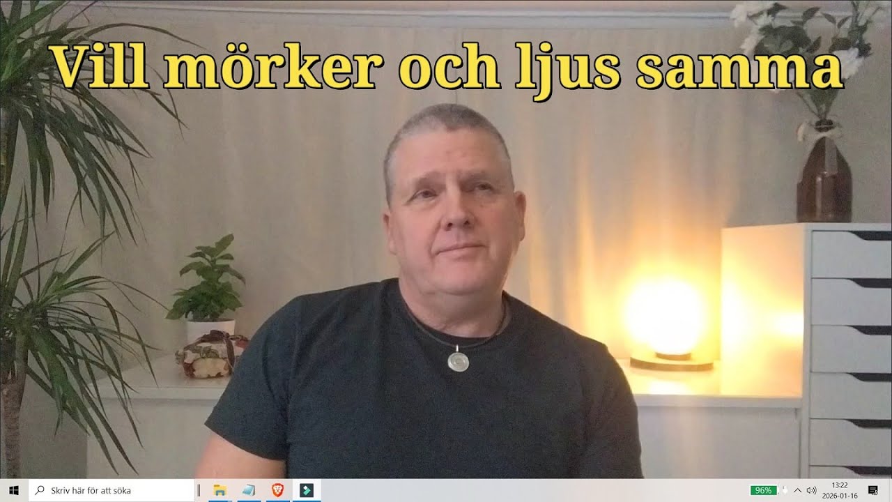 Både mörker och ljus vill att världen rasar