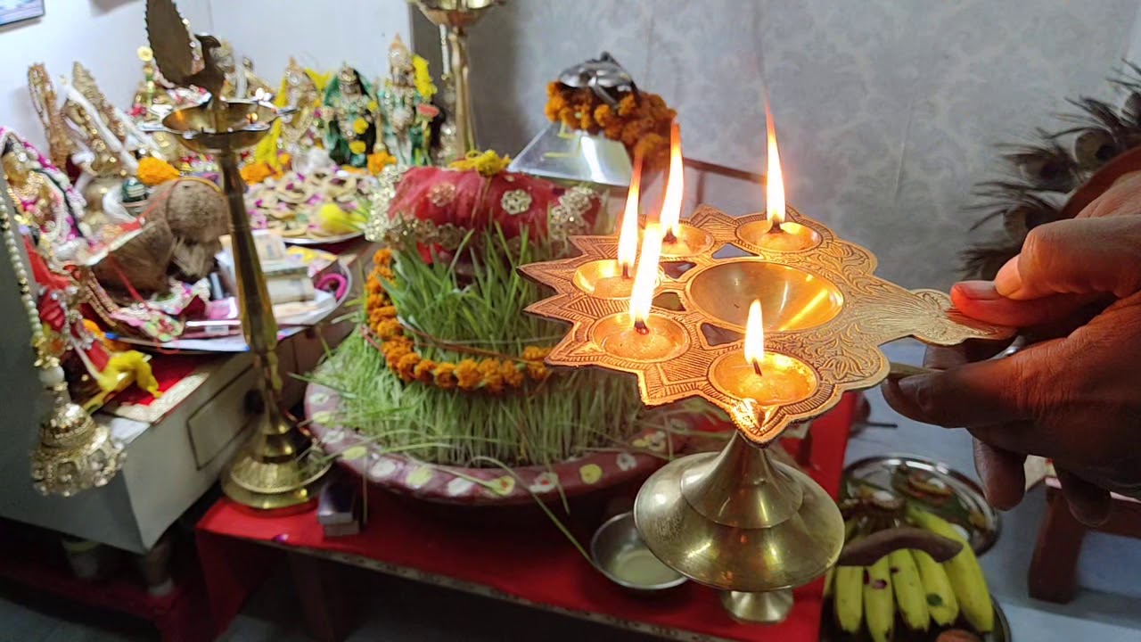 दुर्गा जी की ऐसी अद्भुत आरती आपने कभी नहीं देखी होगी