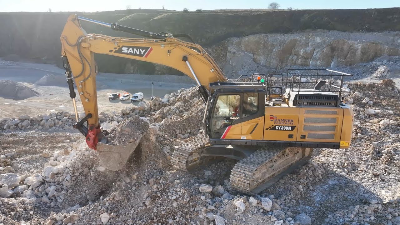 Sany excavators work at a Derbyshire limestone quarry