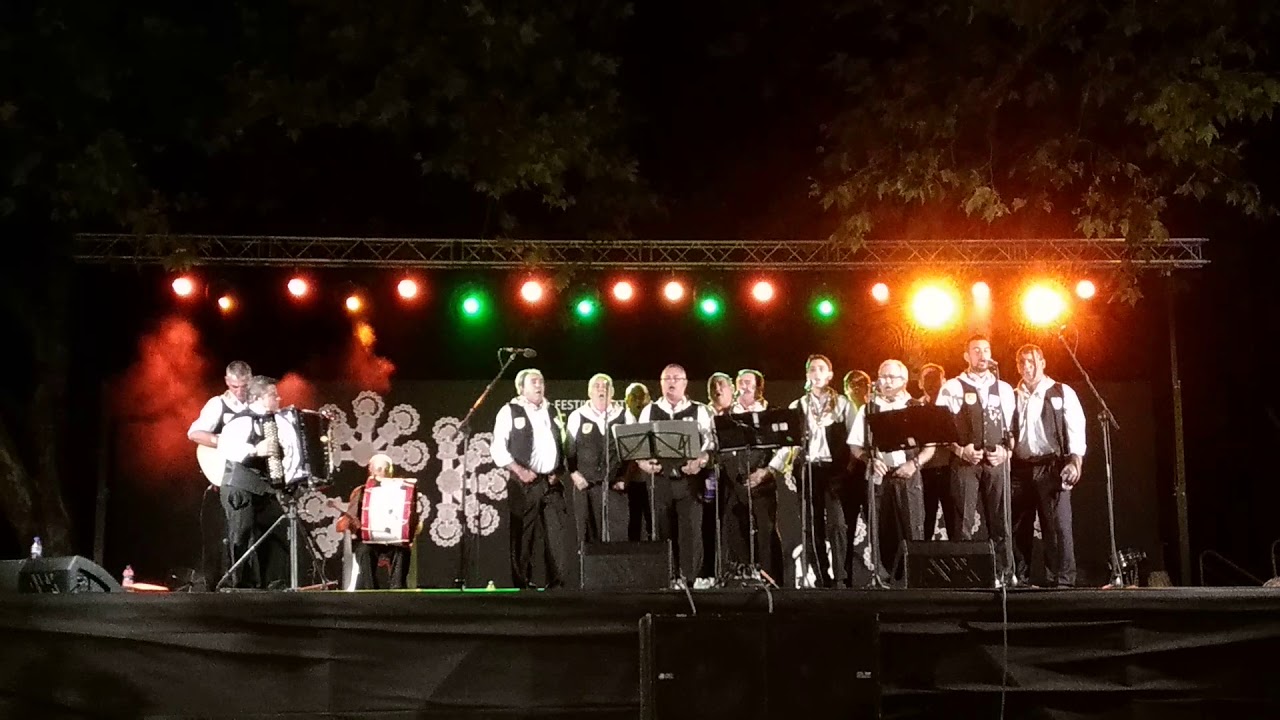 Grupo Coral e Instrumental “Voz Activa” de Santana - A Voz Activa a Cantar