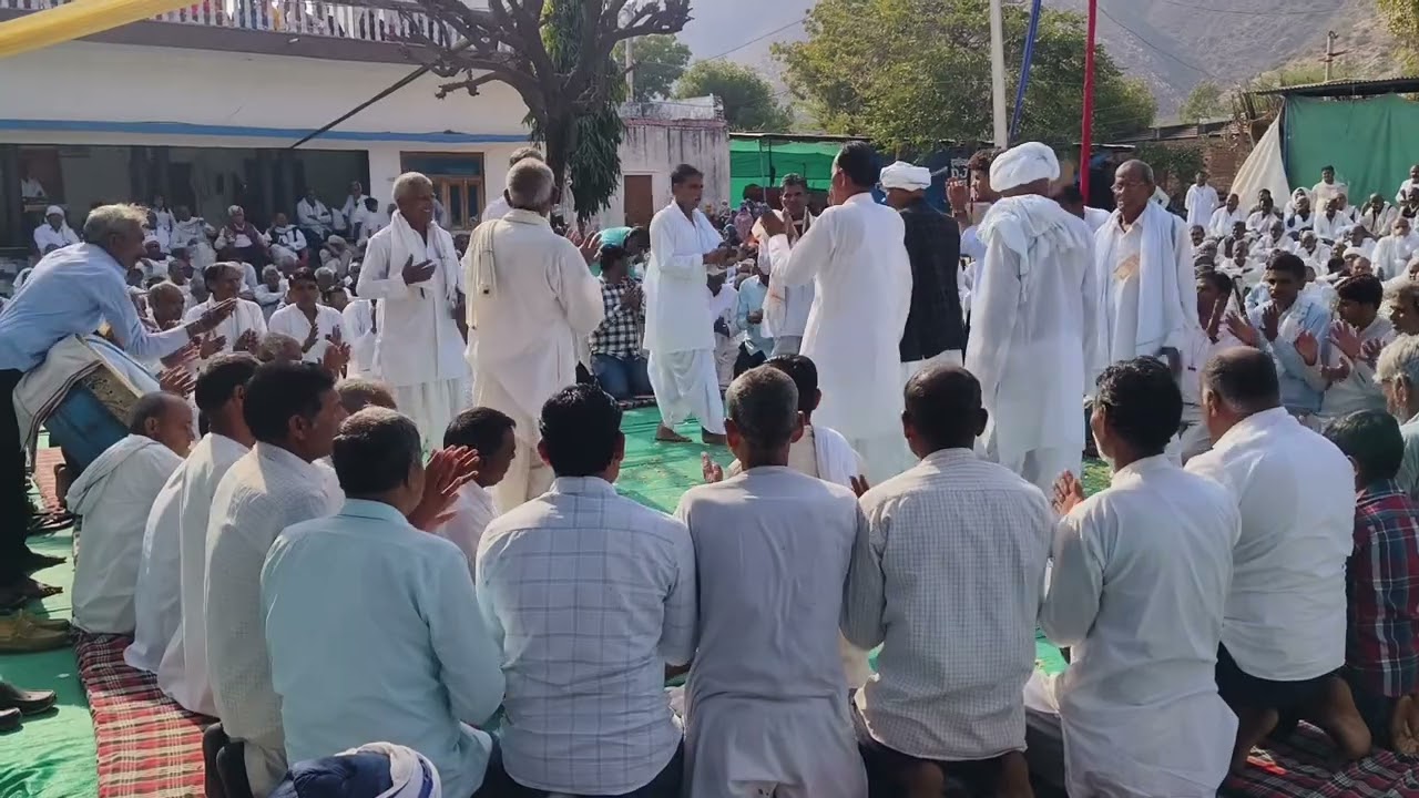 कृष्ण सुदामा का मिलन की बहुत सुंदर कथा सुनाई कन्हैया पार्टी मान्नोज 