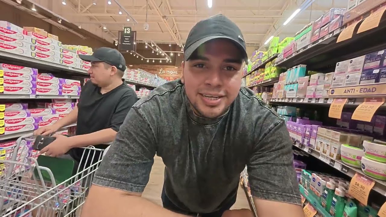 Comprando ￼COMIDA para Don JOSÉ | Su familia lo dejó en el abandono.