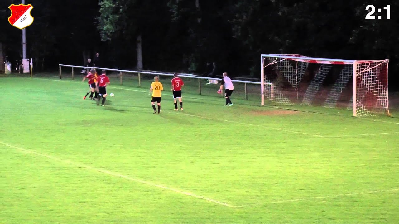 FC Reher Puls III - TSV Heiligenstedten III // Kreisklasse C (9.9.2015)