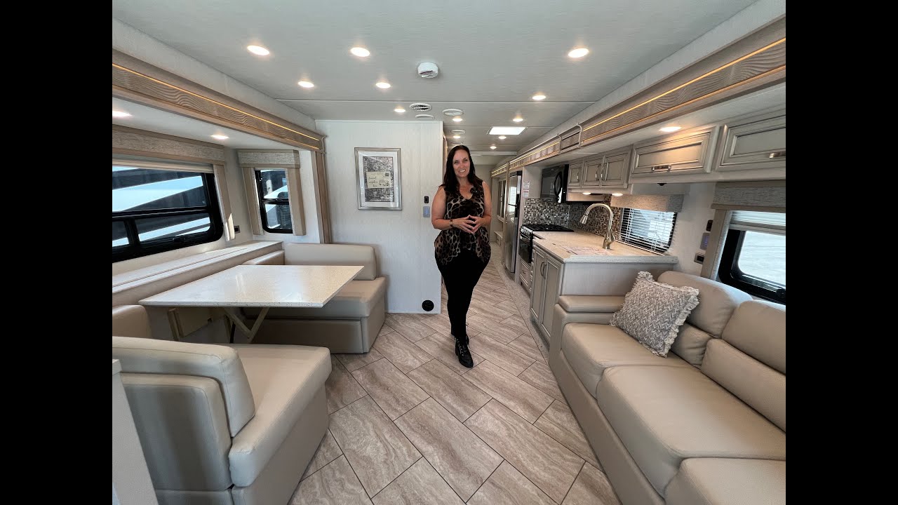 2024 Newmar Bay Star Sport 3225 (17N232100)