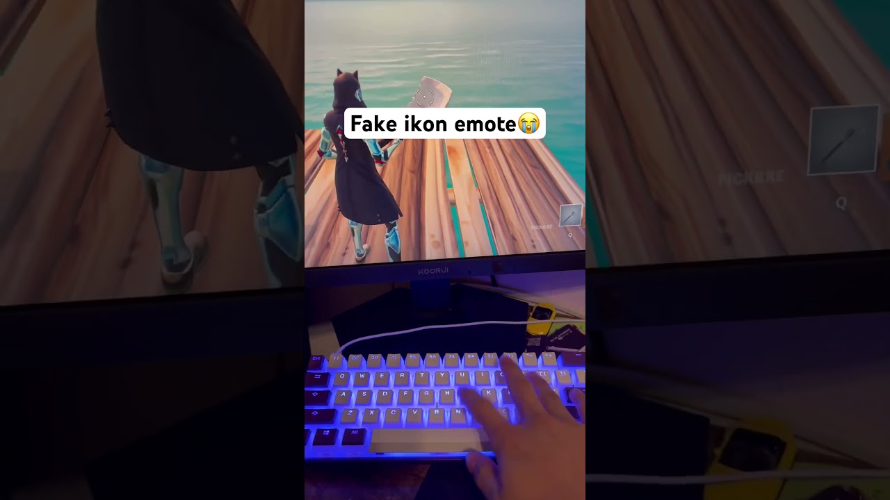 I was too young back when it dropped to buy a Samsung galaxy 😭#fortnite #ikonik #emote #gaming