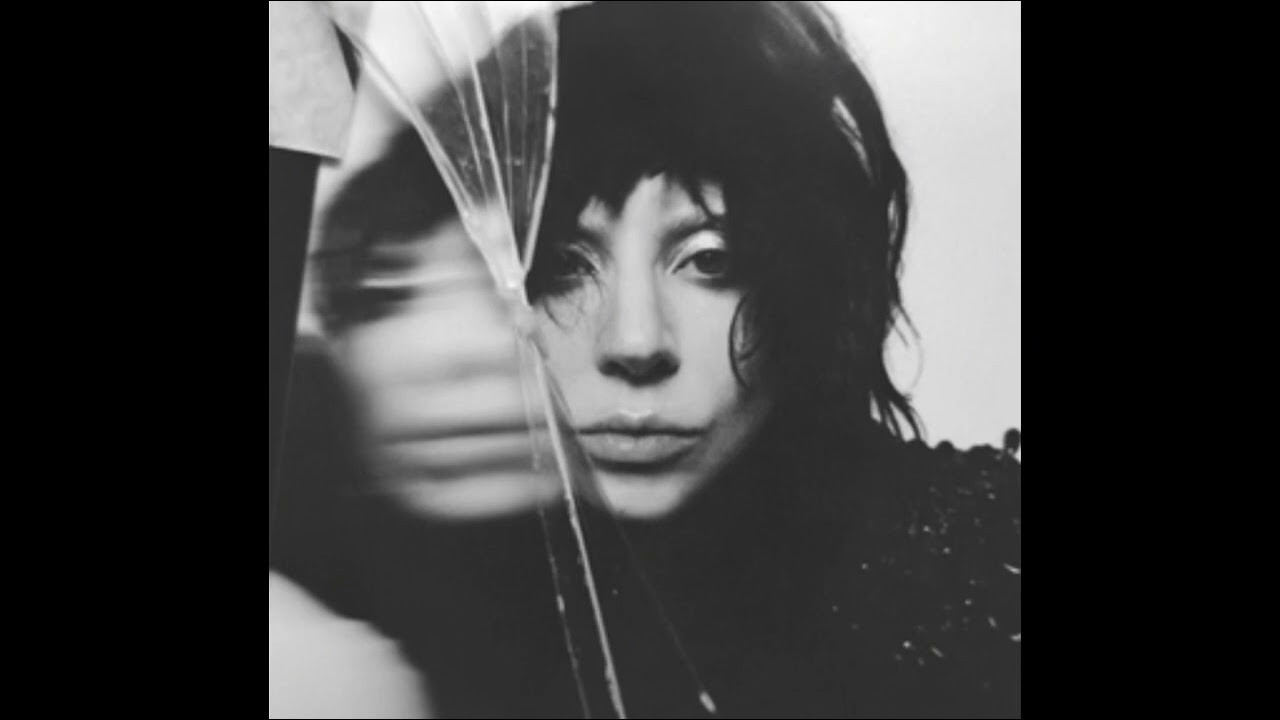 Lady Gaga - Abracadabra [AUDIO HQ]