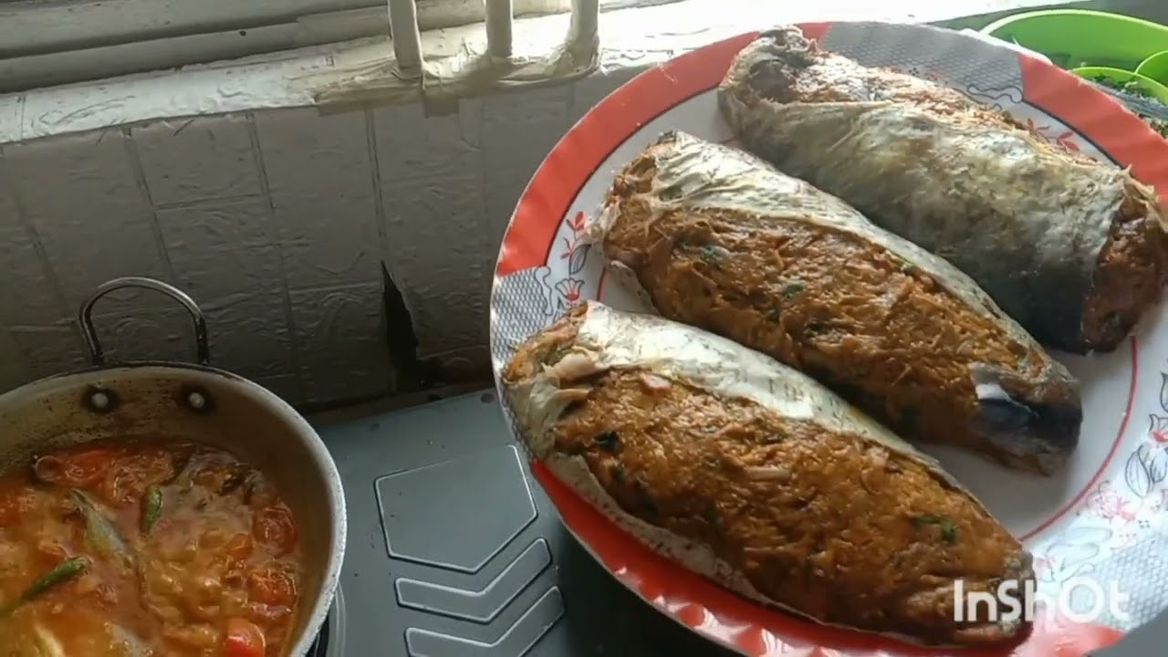 রান্না শেষ করে ঘরের কাজ করতে গেলাম 