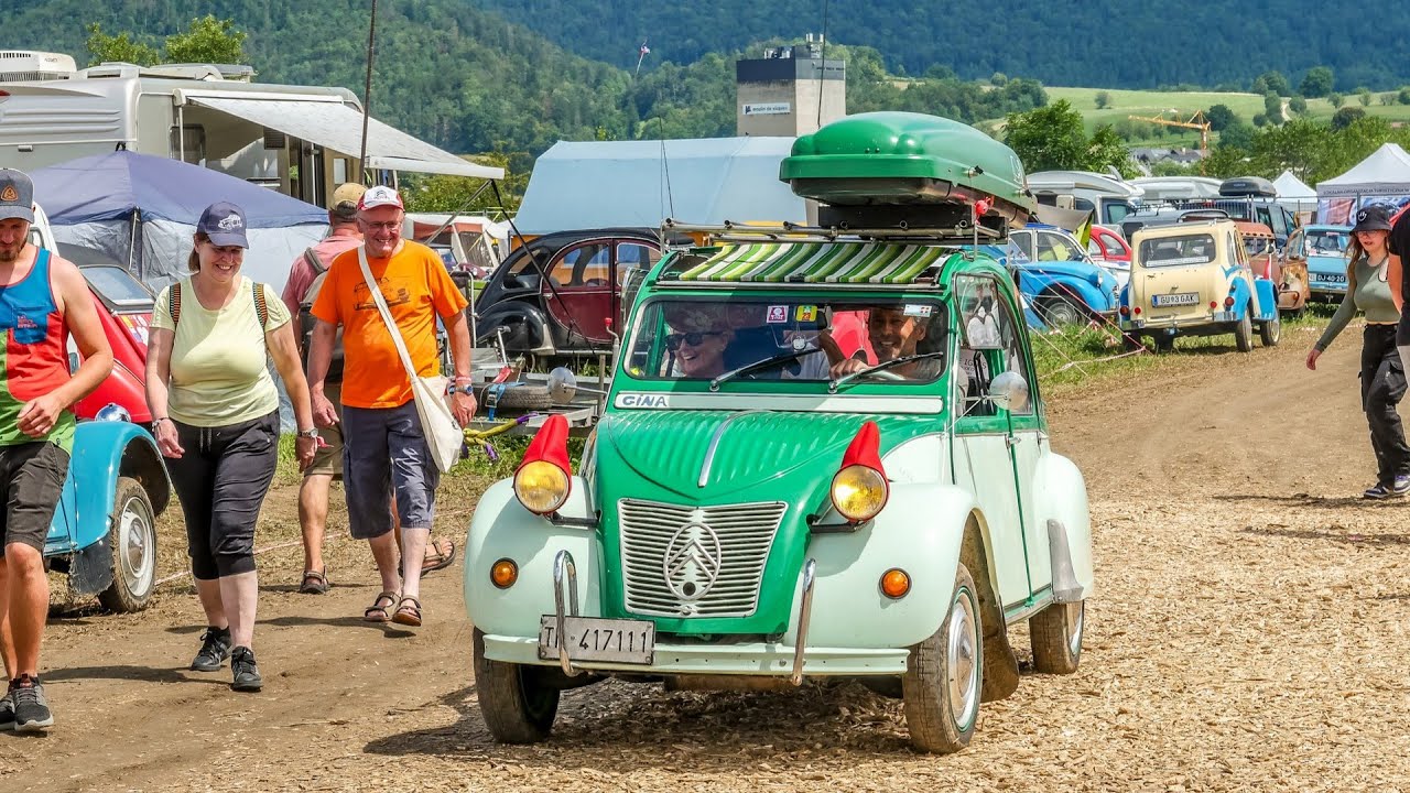 2023 2CV Welttreffen Schweiz - 24th World Meeting  of 2CV Friends Meeting Délémont Switzerland