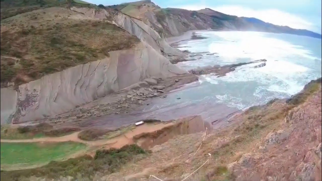 San Telmo, Zumaia | Donde la Naturaleza Sigue Mandando