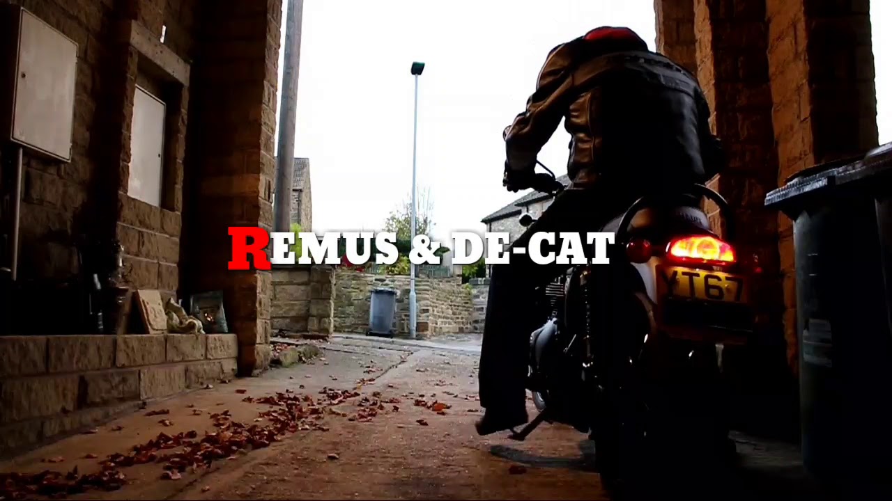 Triumph Bonneville T120 Standard Exhaust vs Remus & De Cat