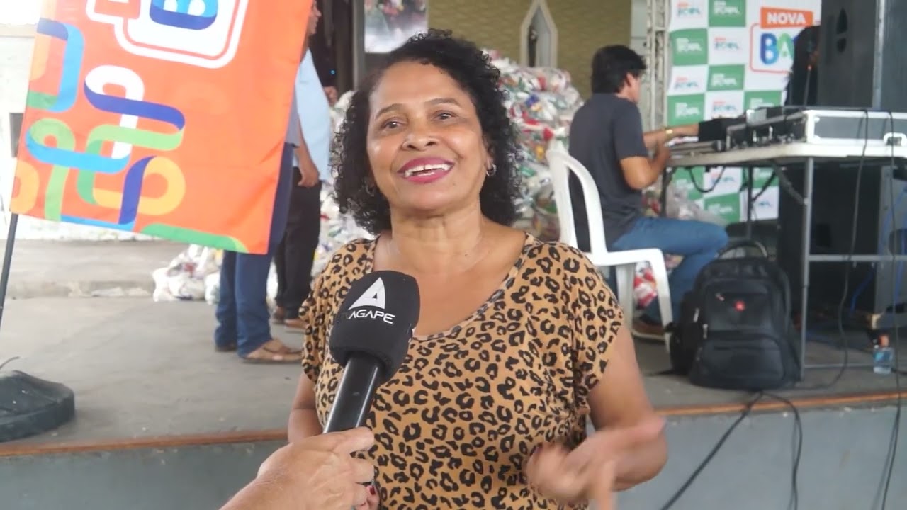 PREFEITO ROBERTO COSTA ENTREGA ALIMENTOS A GRUPOS RELIGIOSOS PARA RETIROS DE CARNAVAL 11 02 2026
