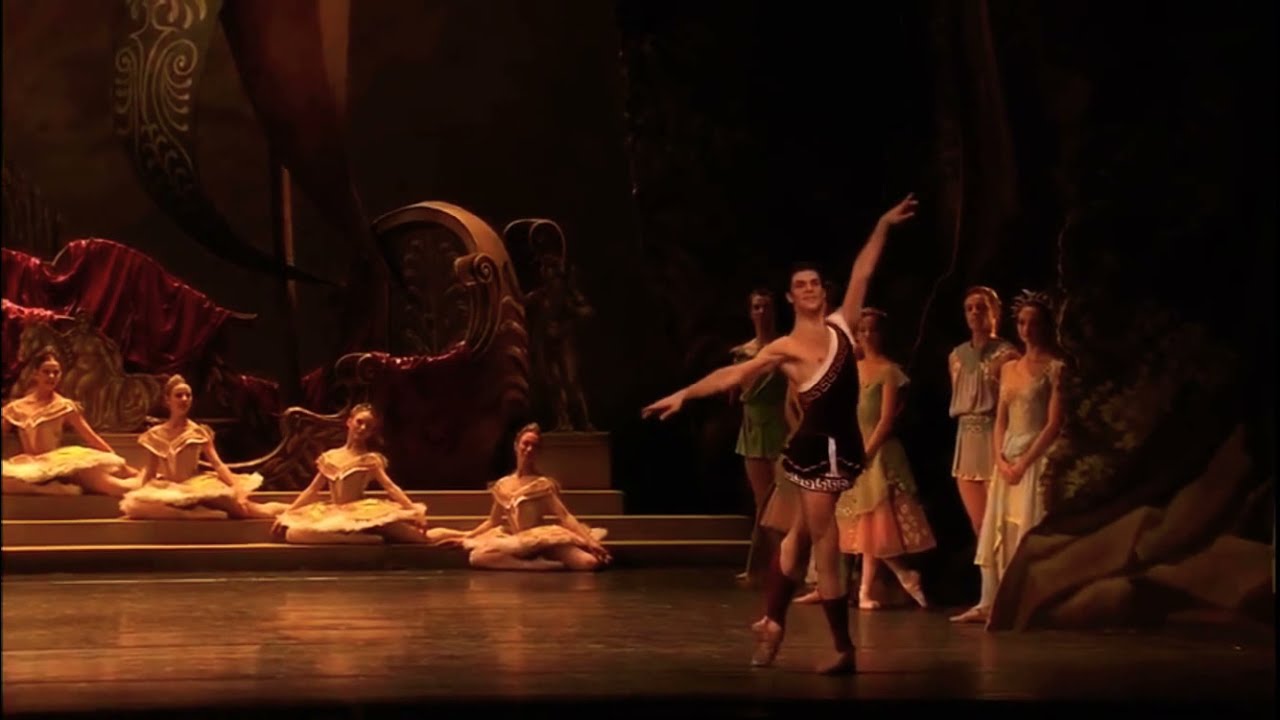 SYLVIA - Aminta Variation (Roberto Bolle)