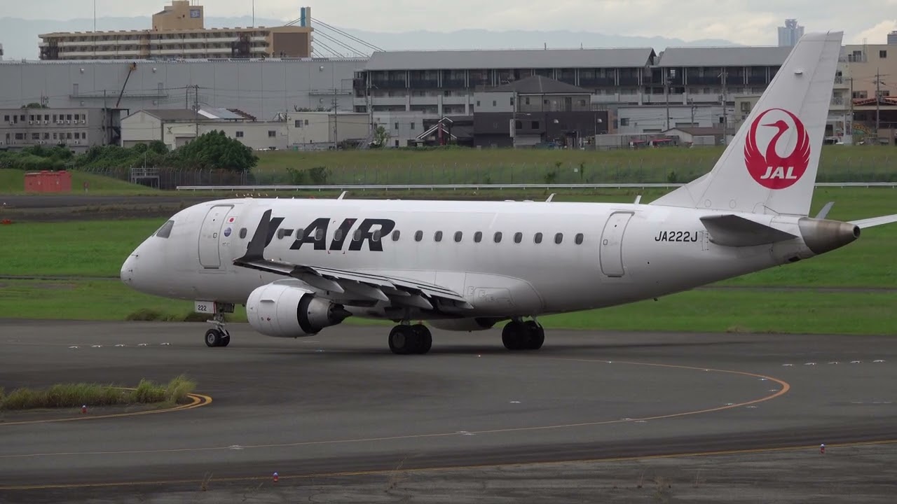 Embraer 170 JA222J 220917