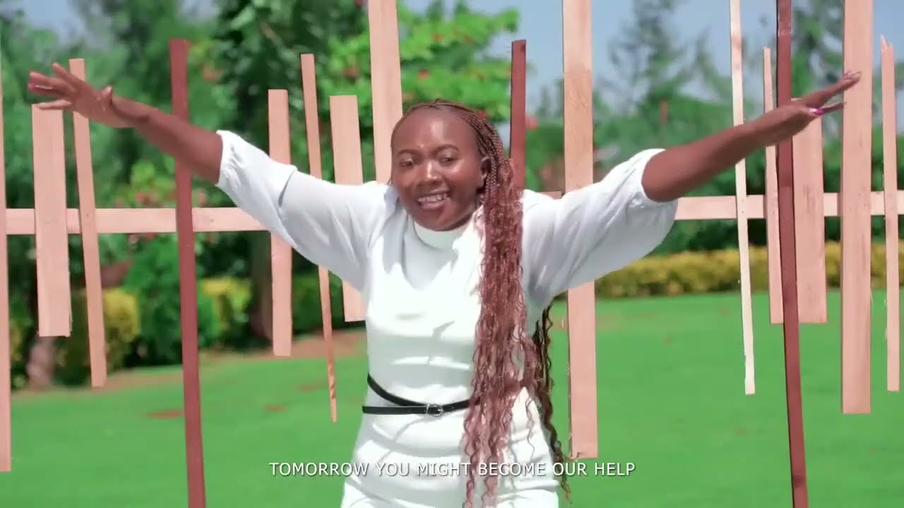 PHYLLIS MBUTHIA GLORIOUS COMEBACK MIX 1:(most but not all)