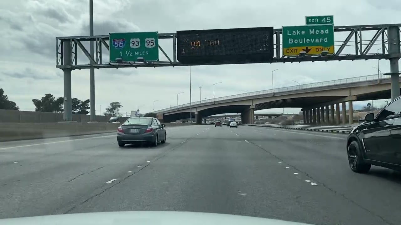 Driving from North Las Vegas to Boulder City, Nevada